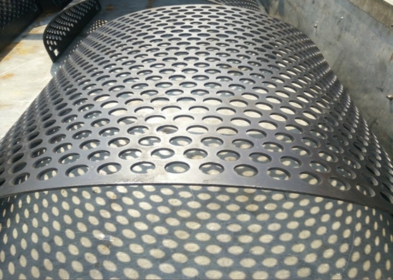 Il acciaio al carbonio ha perforato lo stile di Mesh Round Hole Punched Weave del metallo