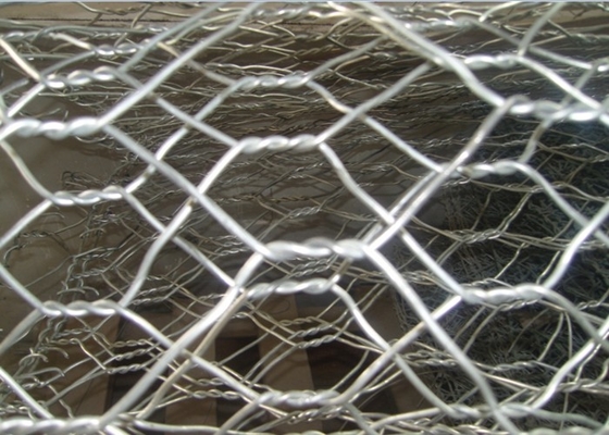 Contenitore di pietra flessibile e permeabile/canestro esagonale del gabbione