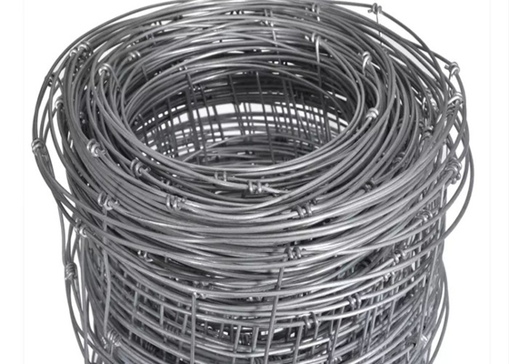 L'elettrotipia della protezione ha galvanizzato il bestiame d'acciaio il recinto, recinto di filo metallico del pascolo/dei cervi
