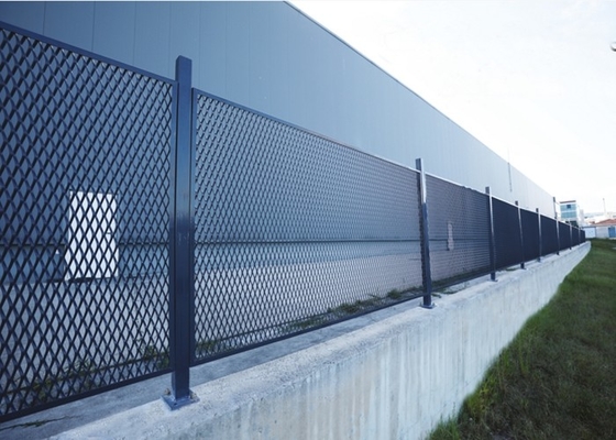 la barriera di sicurezza del metallo in espansione 0.5m-2.5m, anti salita ha espanto il recinto Panels del metallo