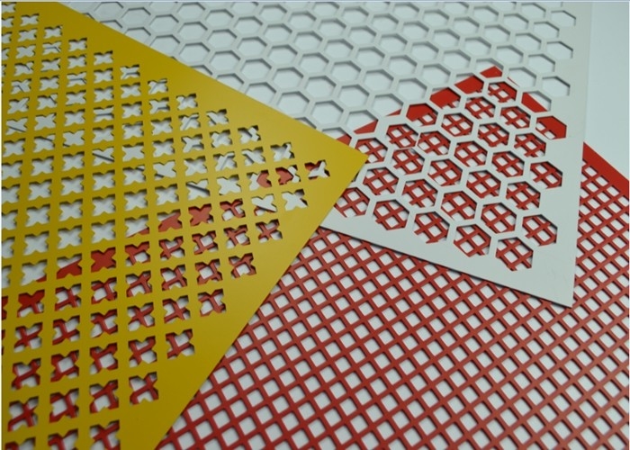 Metallo perforato decorativo Mesh Sheets larghezza 1.22m/di 1m per i divisori dello spazio